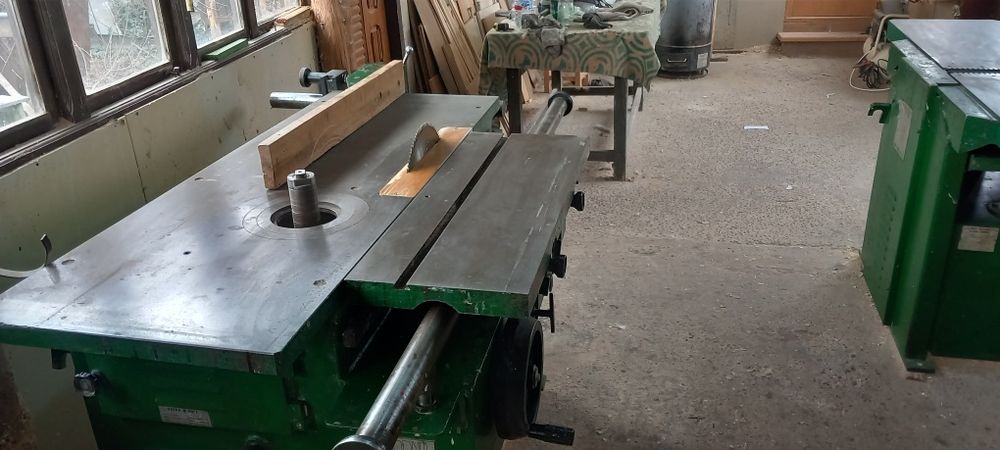 De vanzare, MUT 400 cu 5 operațiuni, mașină de șlefuit Vatra Dornei