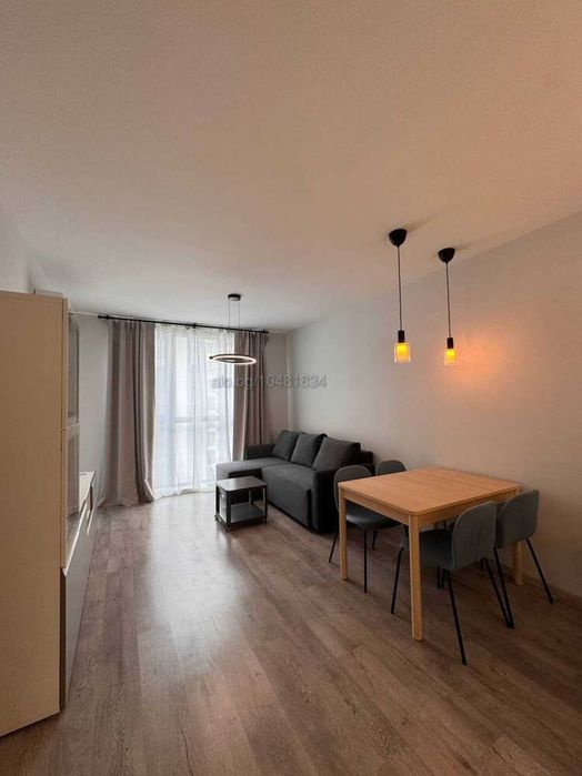 Двустаен апартамент в Центъра