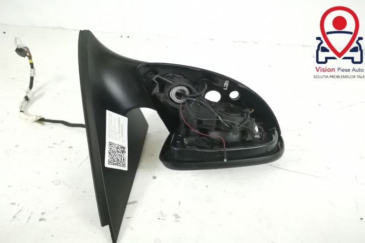 Оригинално електрическо огледало дясно в добро състояние с отопление,