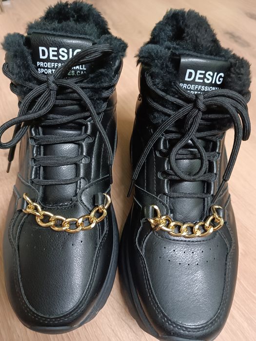 Боти на платформа