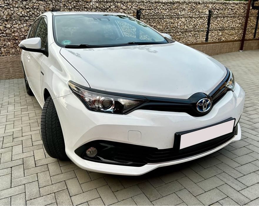 Toyota Auris 1.8 Hybrid