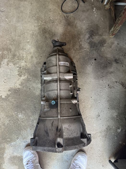 Vand motoare de bmw n47 plus cutie de viteze automata 6hp