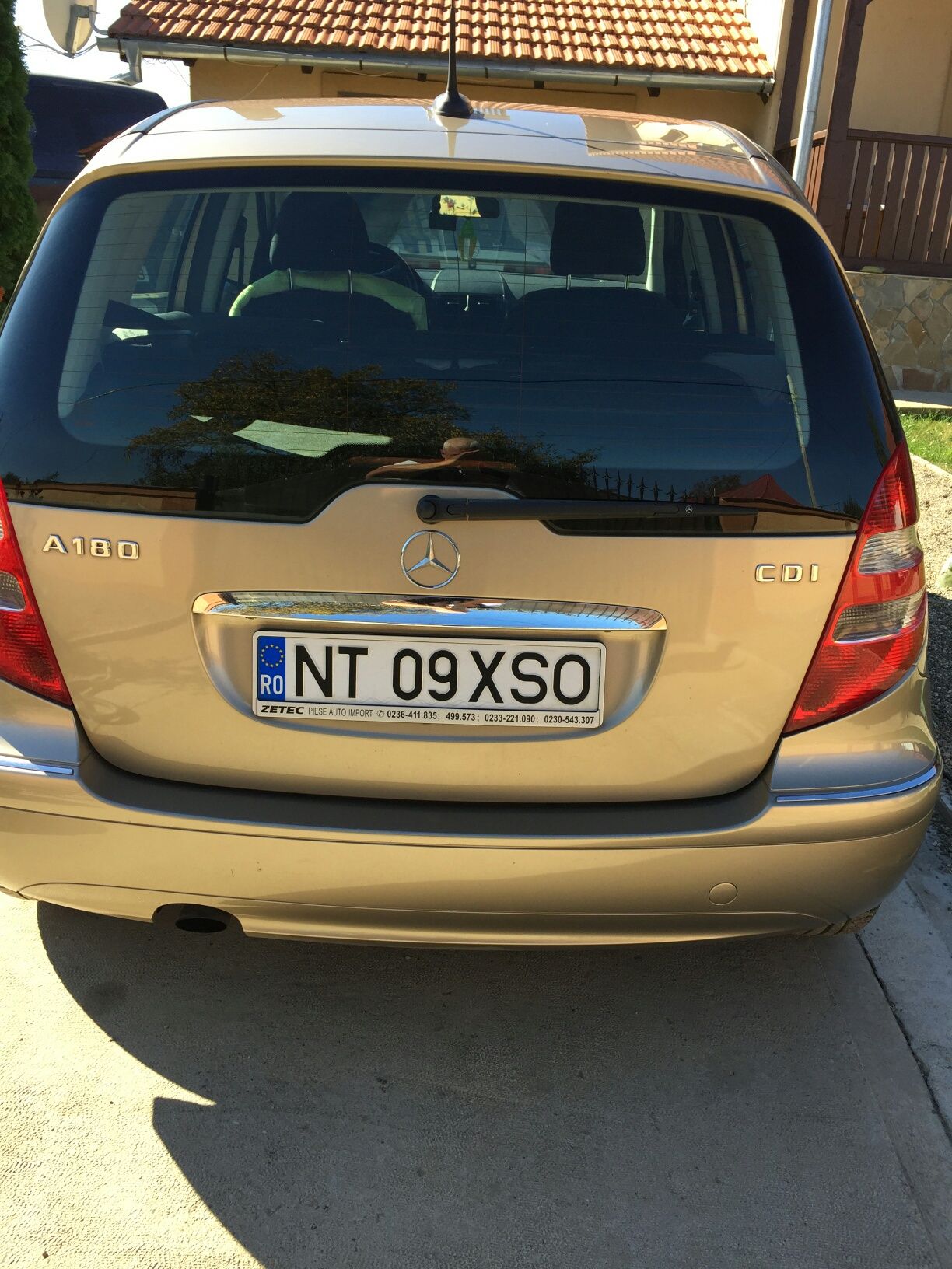 Mercedes Benz A180