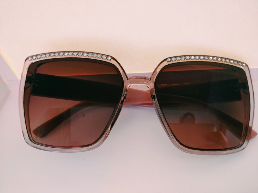 Set 2 perechi ochelari de soare Chanel
