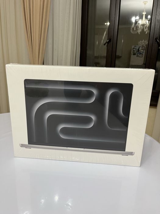 MacBook Pro новый в упаковке