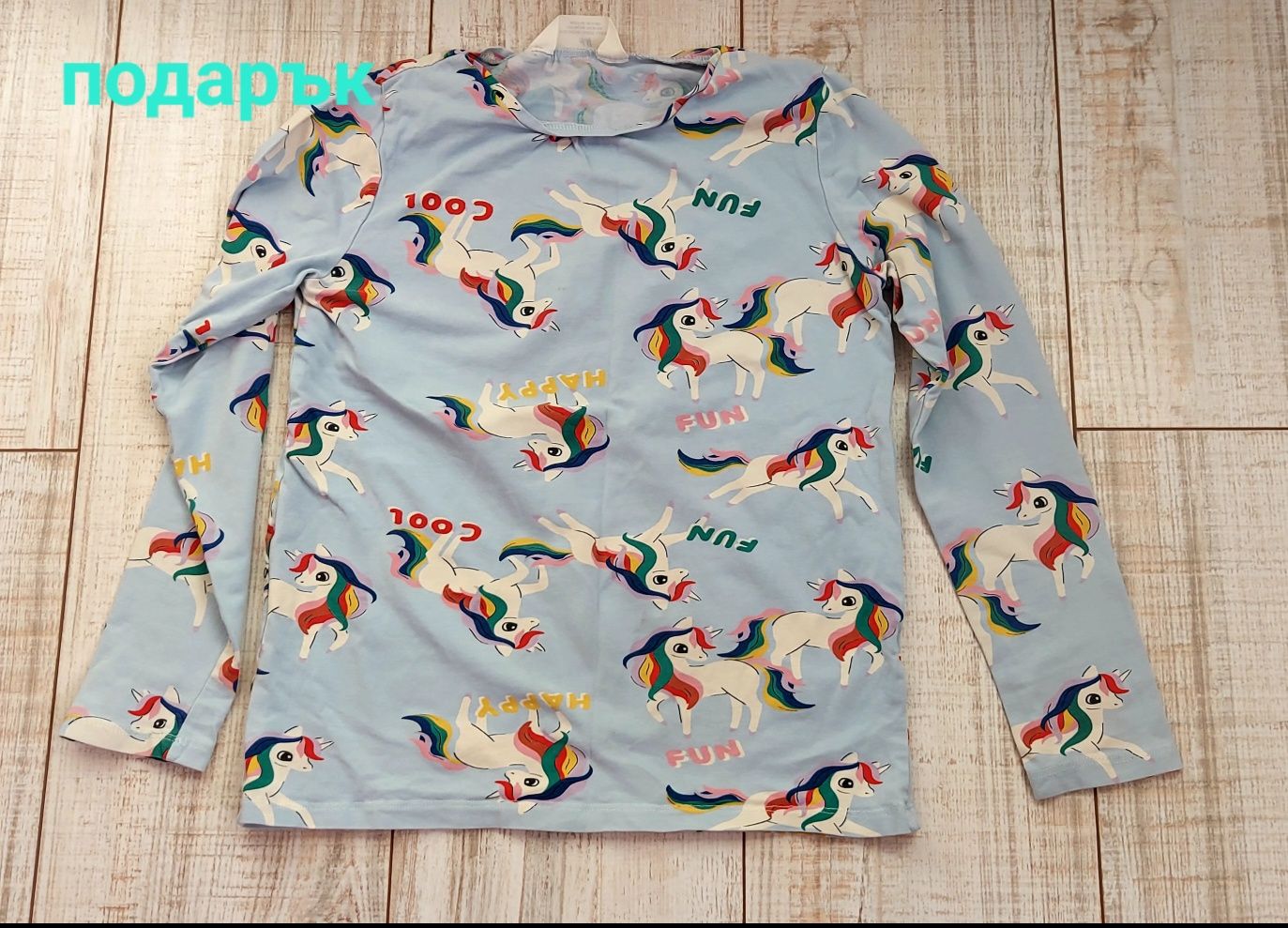 Запазени дрехи за момиче 134/140