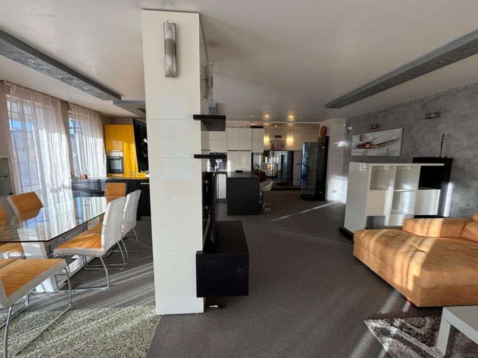 Дава се под наем Тристаен апартамент в София, Манастирски ливади - 180 кв.м за 1175 € - Снимка #2