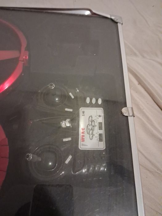 Dronă stricată starkid