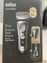 Aparat de ras electric Braun Series 9 Pro 9477cc Wet&Dry in garantie