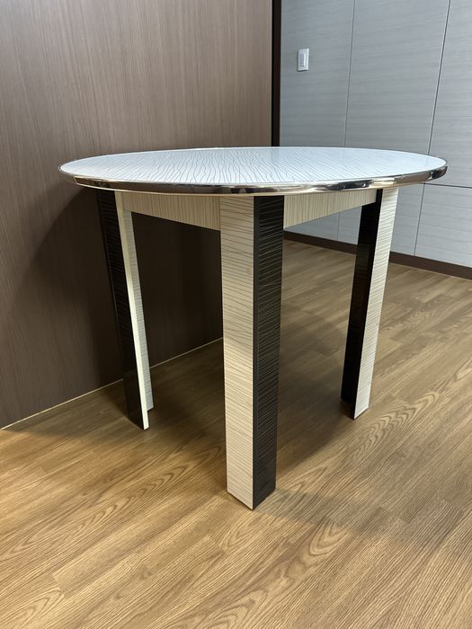 Стол кухонный круглый