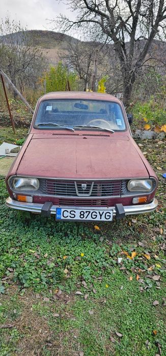 Vind 2 dacia 1974 si  1981