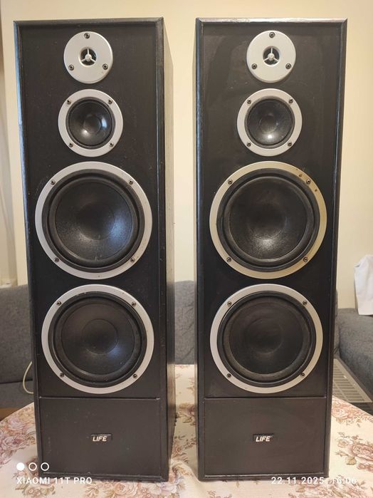 Четирилентови тонколони Life.