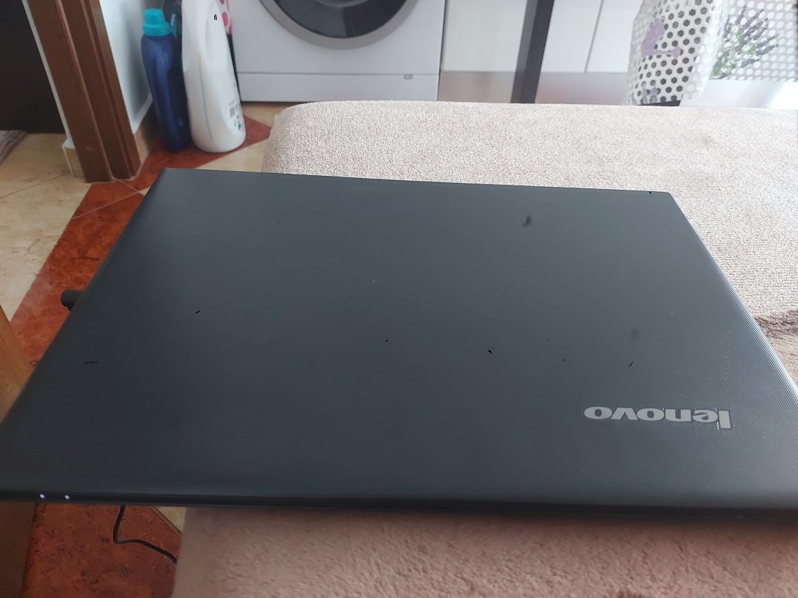 Laptop Lenovo IdeaPad