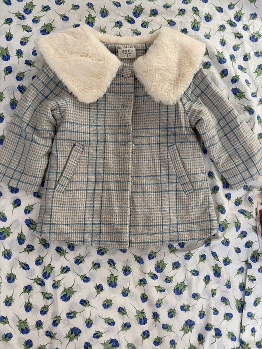 Продам детский пальто в подарок куртка