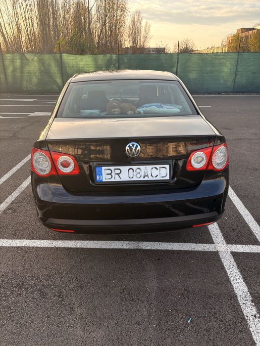 Se vinde vw jetta 2006 1.9 tdi.