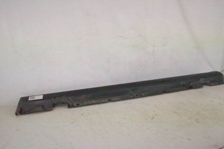 Праг Тип Стъпало Ляв Оригинален В Добро Състояние Мерцедес-Бенц / Merc