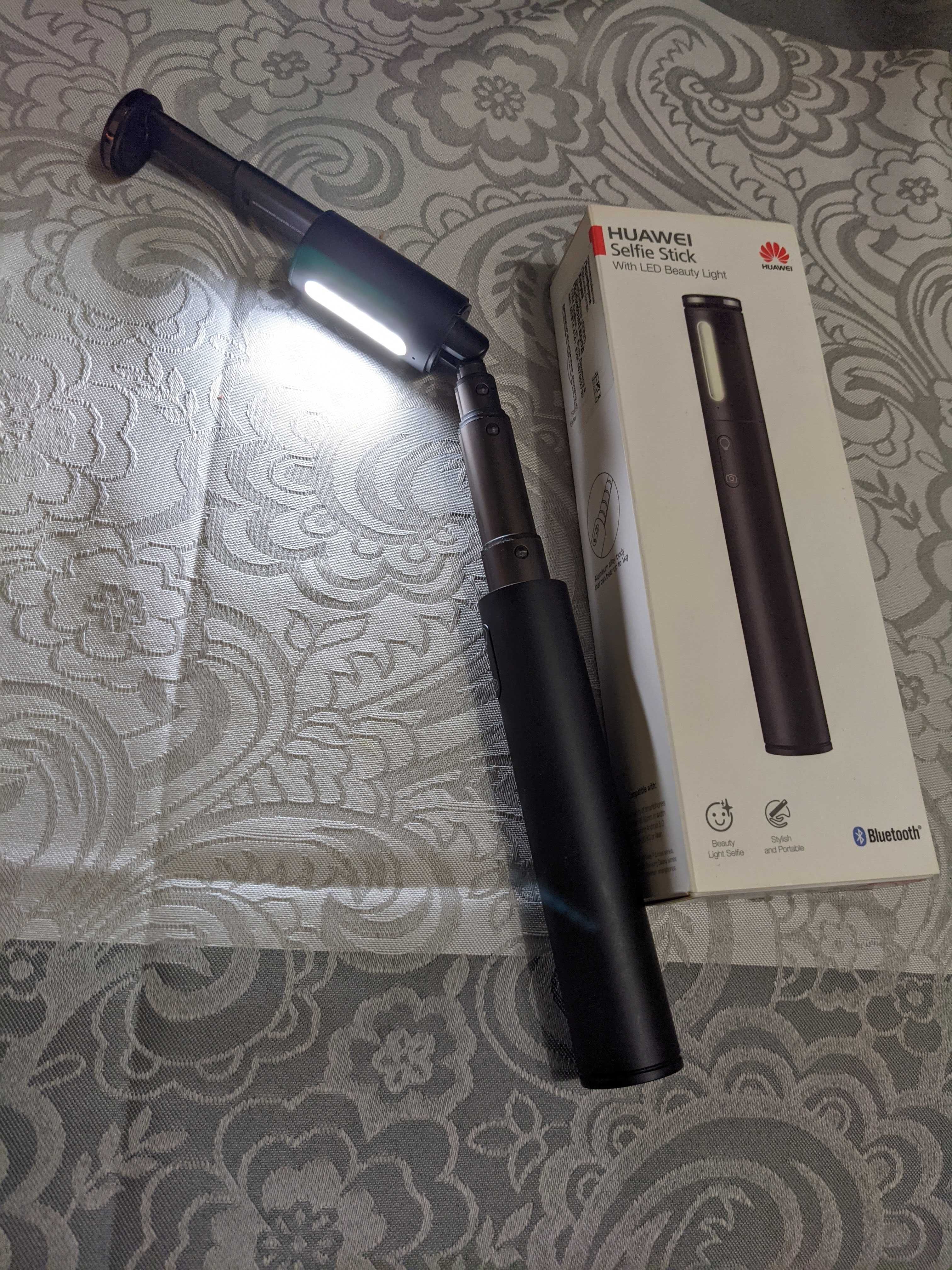 HUAWEI Moonlight Selfie Stick / селфи стик за мобилни телефони