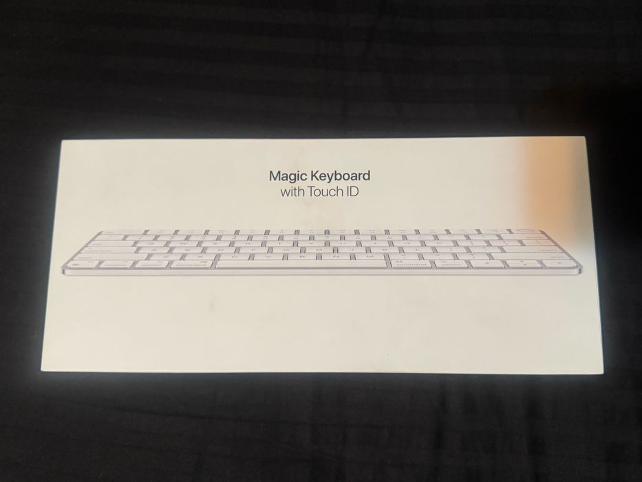 Клавиатура Apple