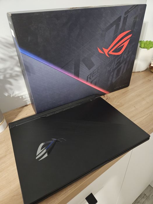 ASUS ROG Strix G512LI (32GB RAM / GTX 1650 4GB)