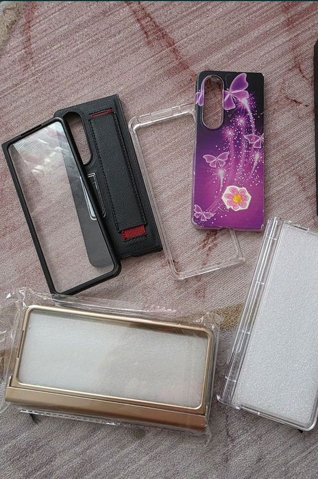 Отдам чехлы на Samsung ZFold4