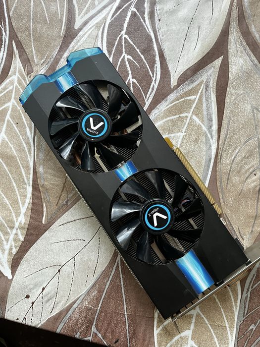 Видео карта R7 370 4gb
