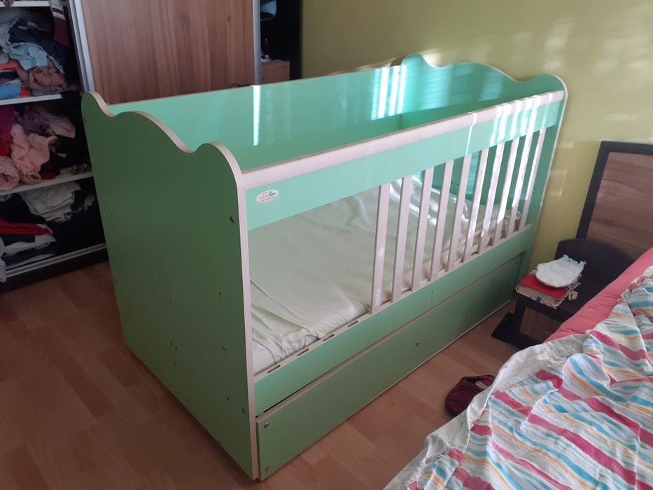 Бебешко легло + скрин+матрак