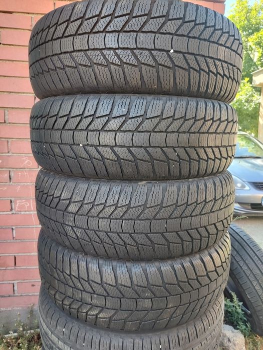 235/60/18 General