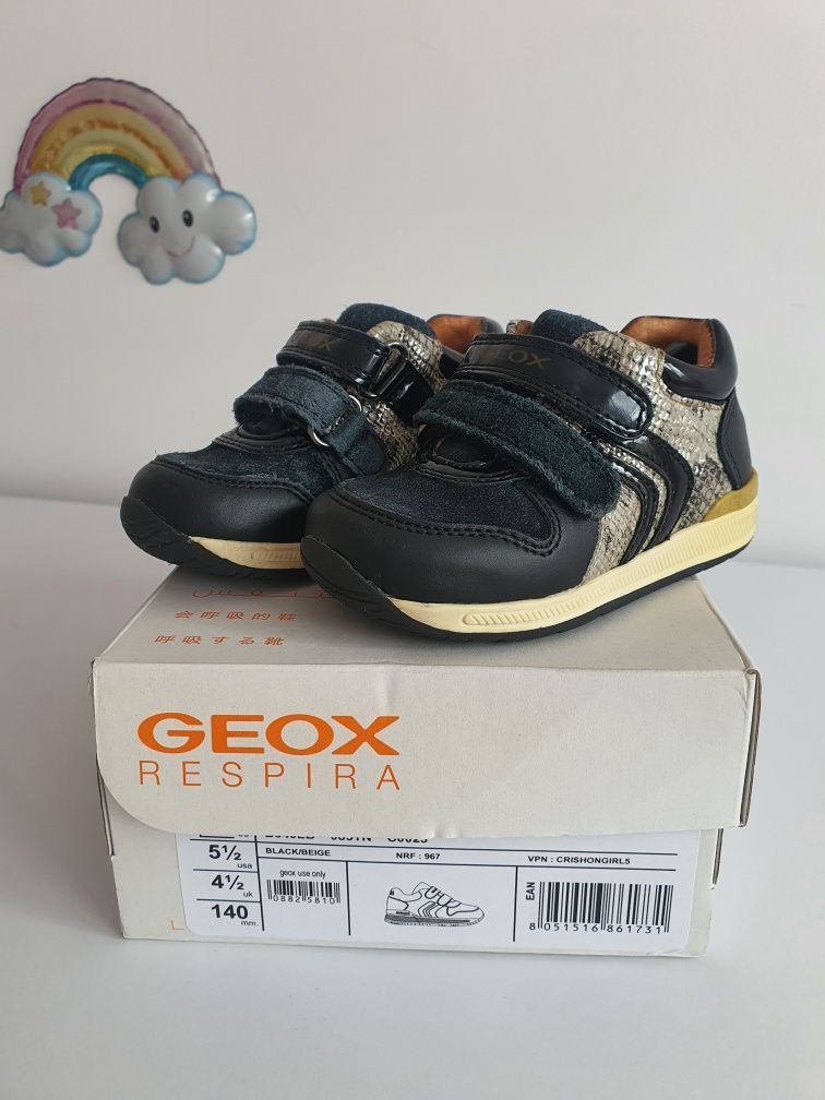 Нови детски обувки Geox
