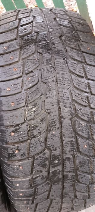 Шины зимние Мишлен 255.55r18