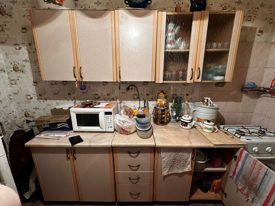 Продам кухню.      .