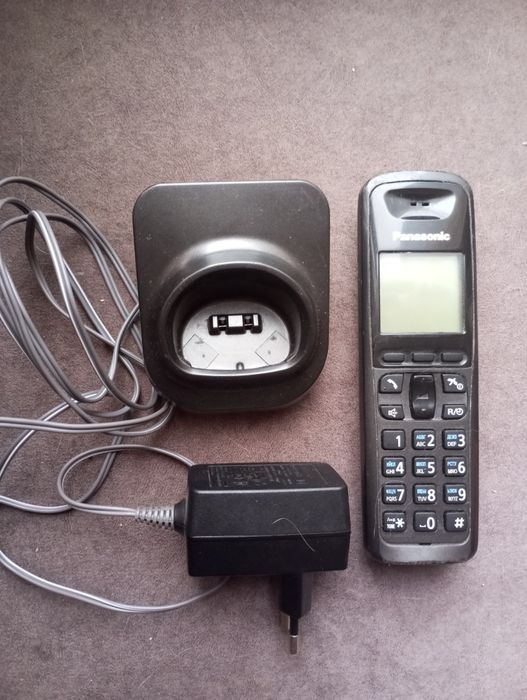 Телефон трубка.      .