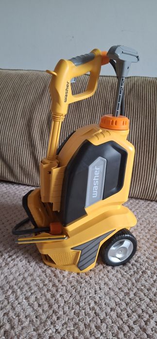 Jucarie de spălat masini