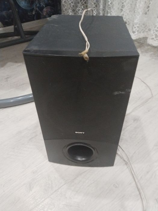 Продам Сабвуфер от sony