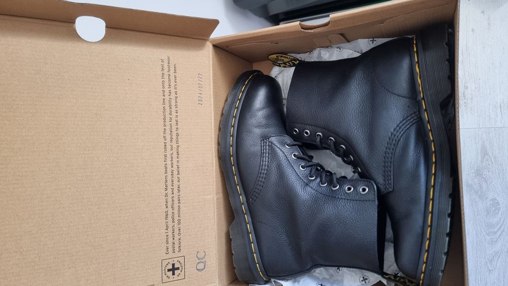 Bocanci ghete Dr. MARTENS 42 autentici