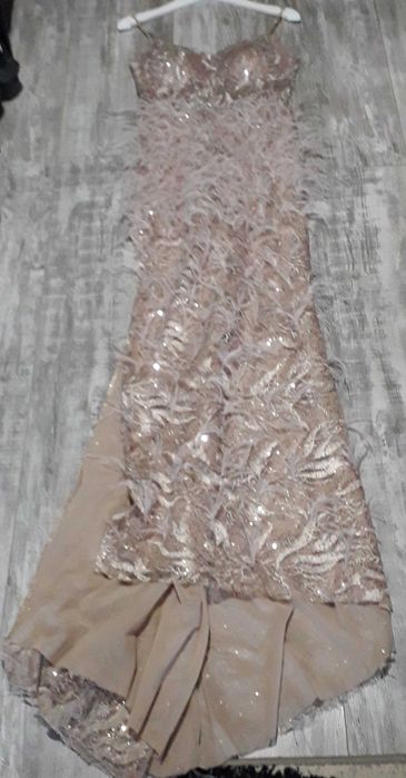 Елегантна бална рокля,размер S