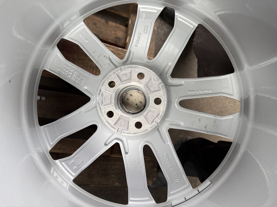 # Jante originale Audi RS7 A8 A6 e-tron Q7 Q8 anvelope 275/35 R21