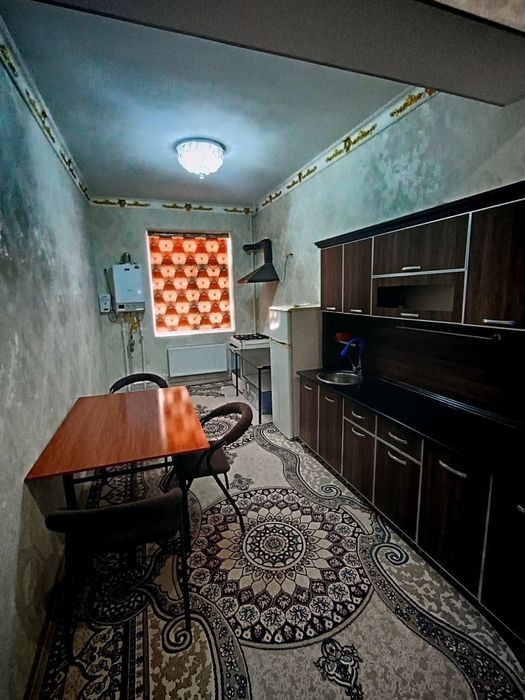 Чилонзор Фархадский ёнида квартира. Талабалар ва оилага. Без маклер.