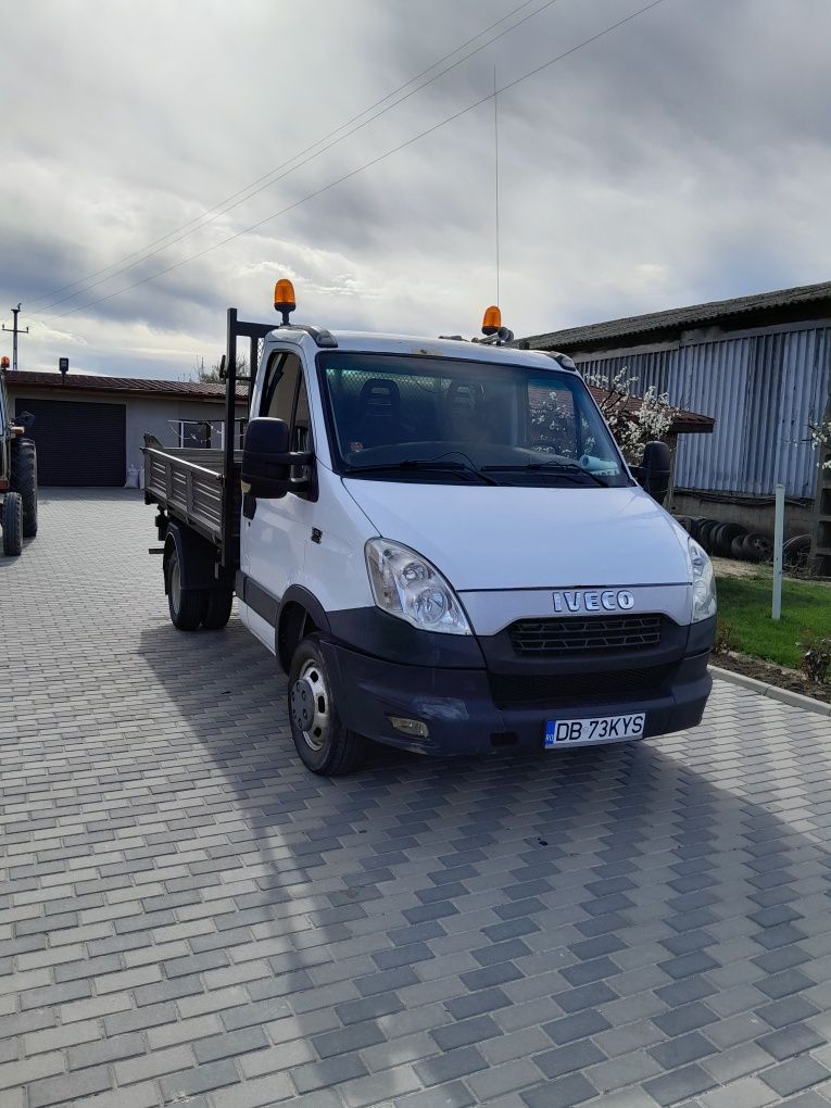 Vând iveco daily 50 c15  3.0 2014 basculabil