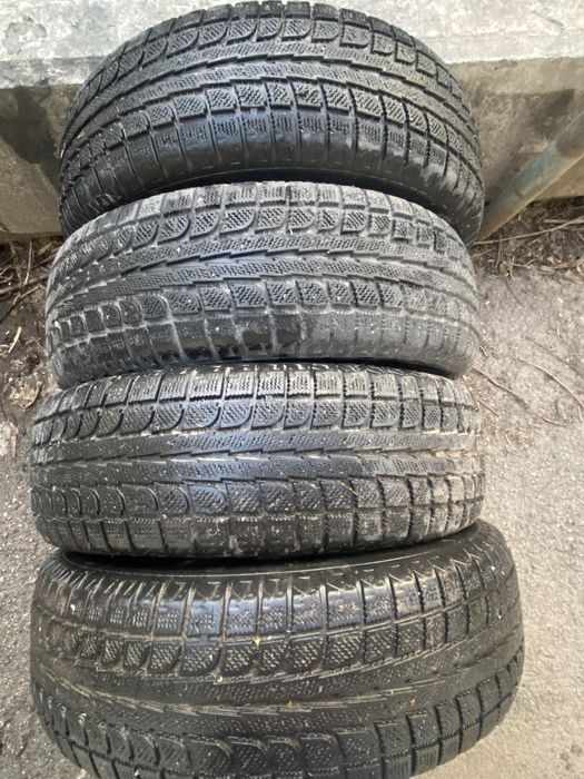 Продам шины на джип