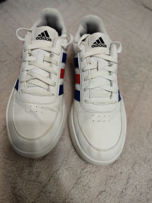 Adidași măr. 7uk (40-41)