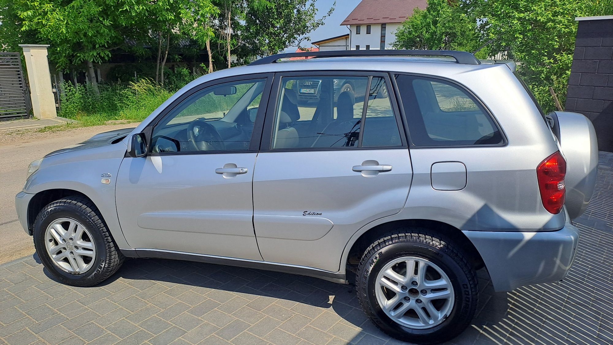 Auto Toyota rav.4 2005