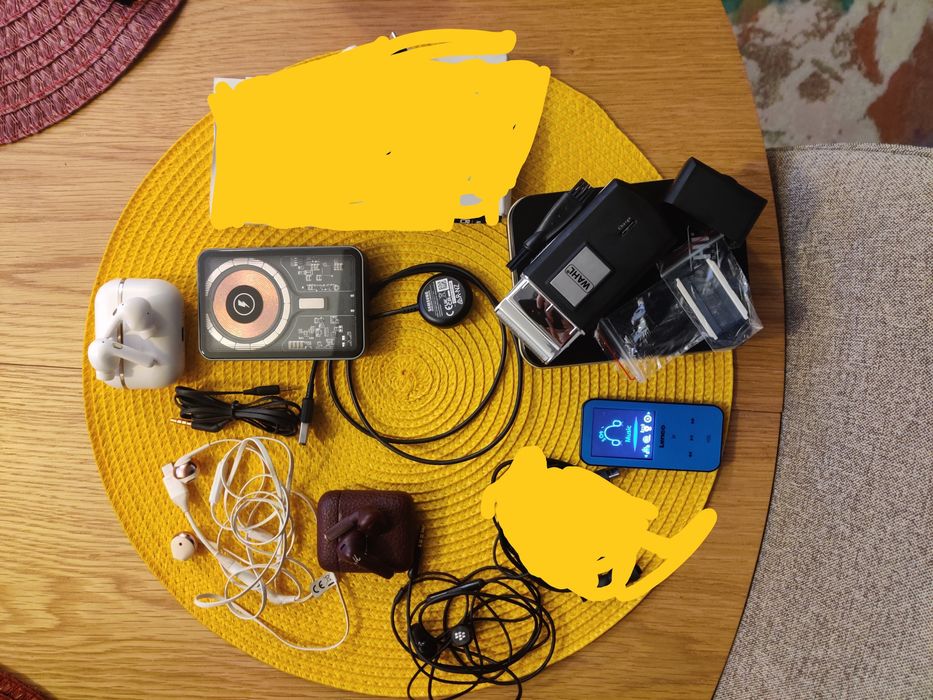 Marshall, Wahl, Jbl, Blackberry