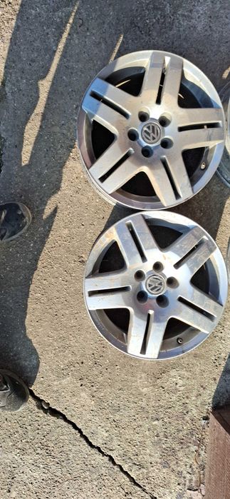 Jante aliaj vw bora 5×100.