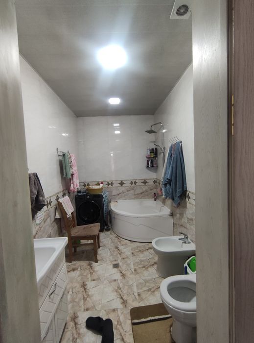 Юнусабадский район 19-квартал Кизил дехкон новый дом 2-уровневый 2,5-с