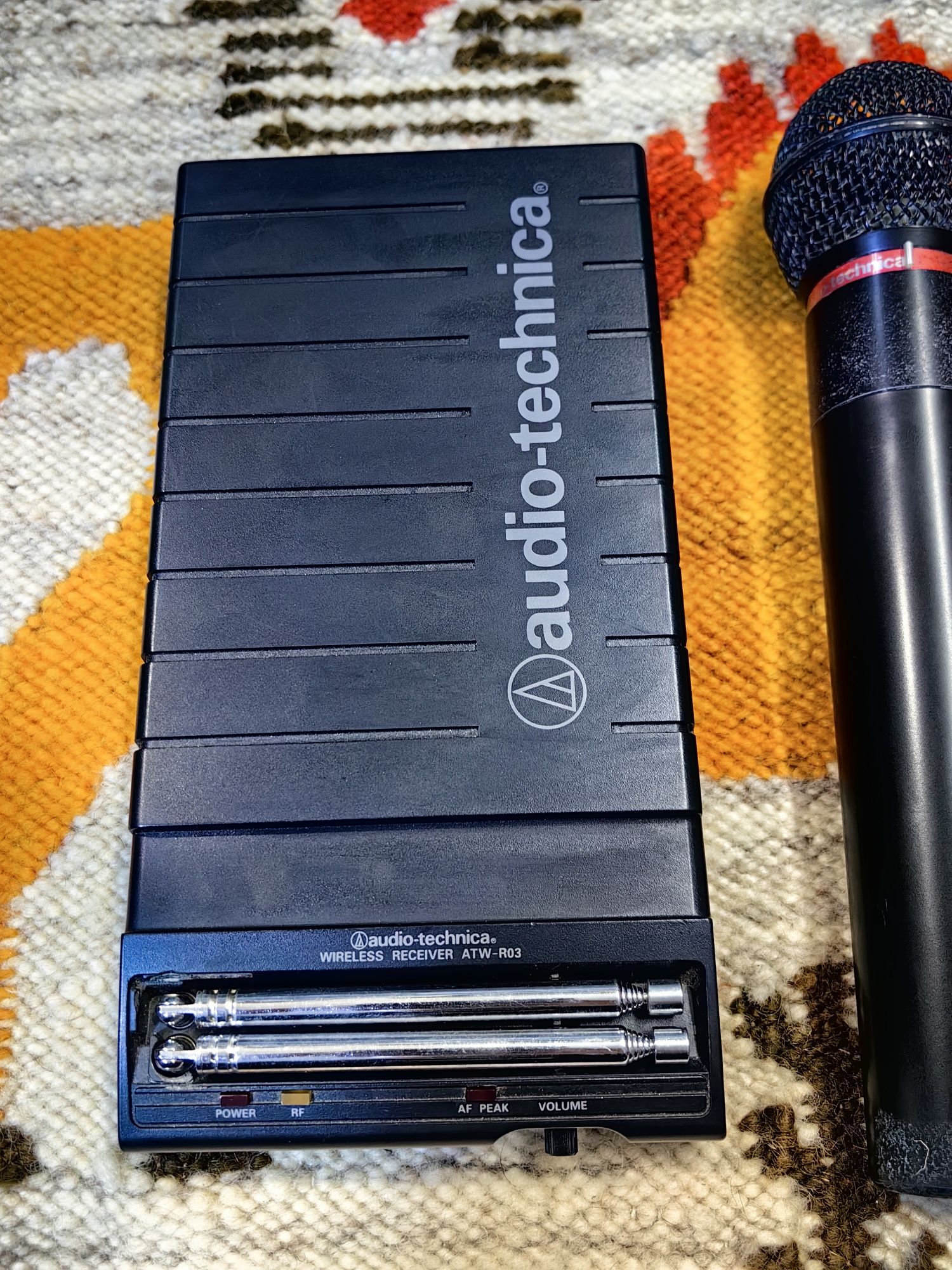 Wireless микрофон Audio-technica Japan