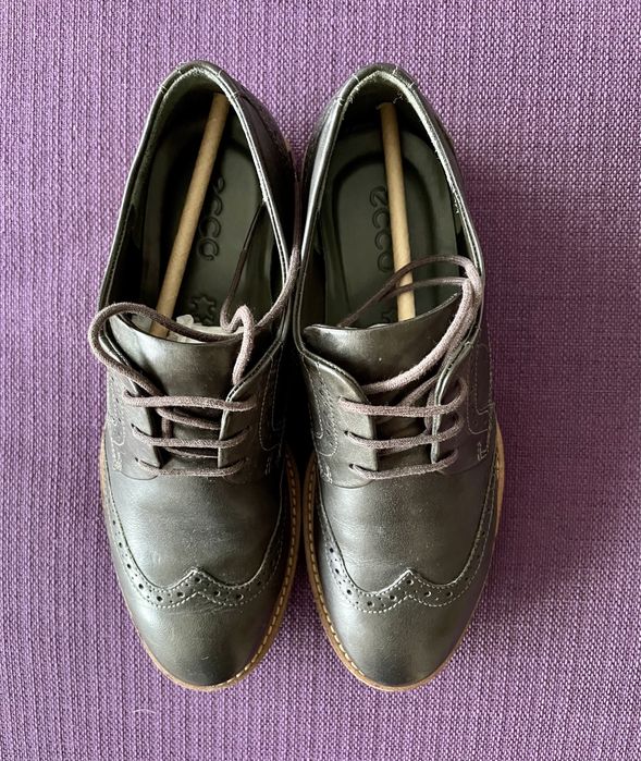 Pantofi ECCO business model deosebit