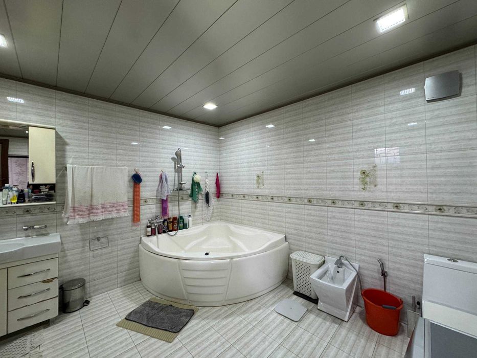 Продажа Дома с Участком, 4,5 сот, Куйлюк 1 массив, ул. Муниса (87648)