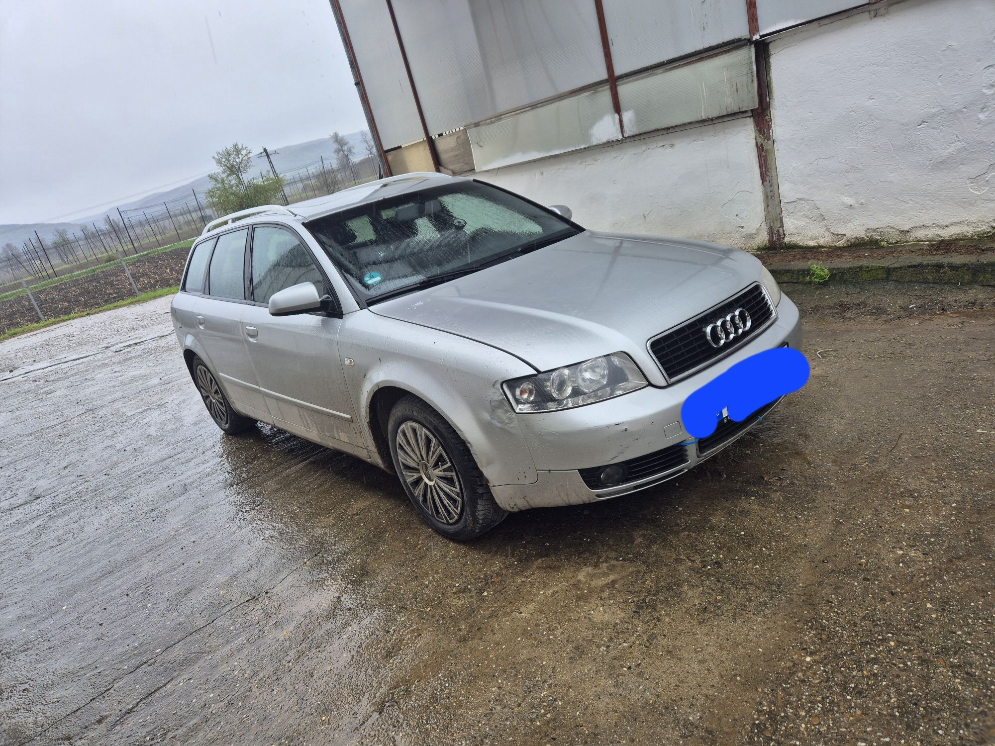Vand Audi A4 2,5l