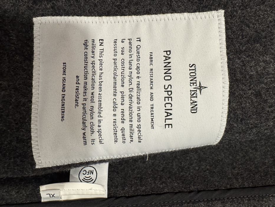 Palton Stone Island XL, stare impecabila