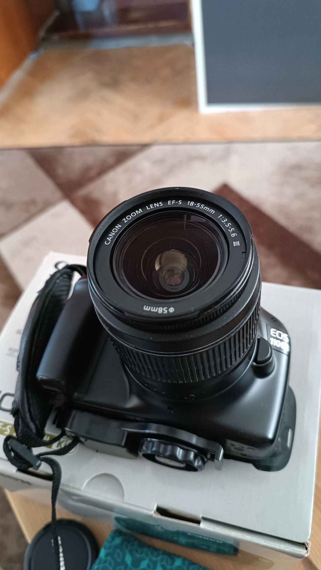 Фотоапарат Canon EOS 1100D